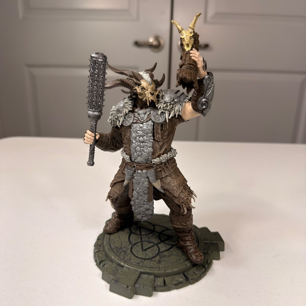 McFarlane Diablo IV Druid 1:12 Posed Figure Skull Armor Mace Display Base 7in
